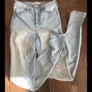 Hollister skinny jean
